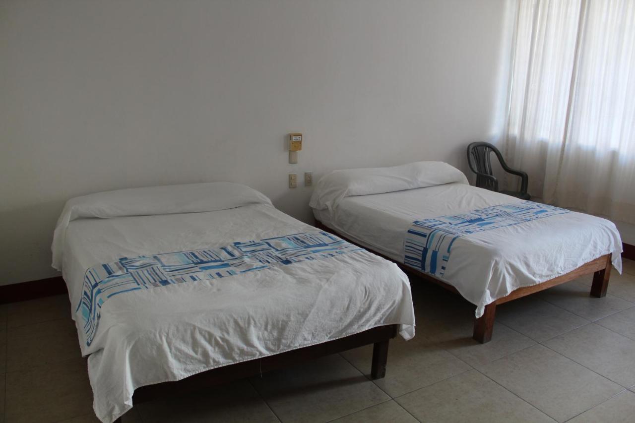 Hotel Carruiz Пуерто Ескондидо Екстериор снимка