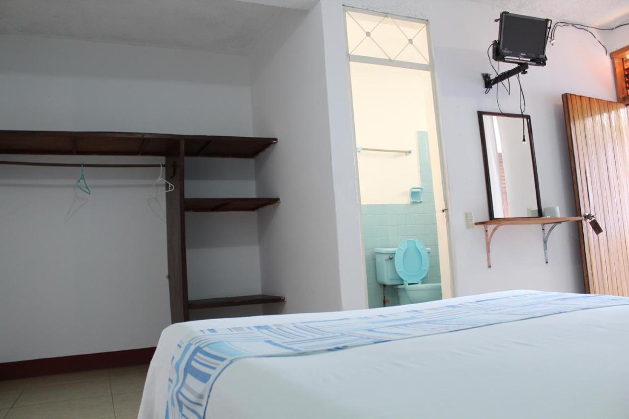Hotel Carruiz Пуерто Ескондидо Екстериор снимка