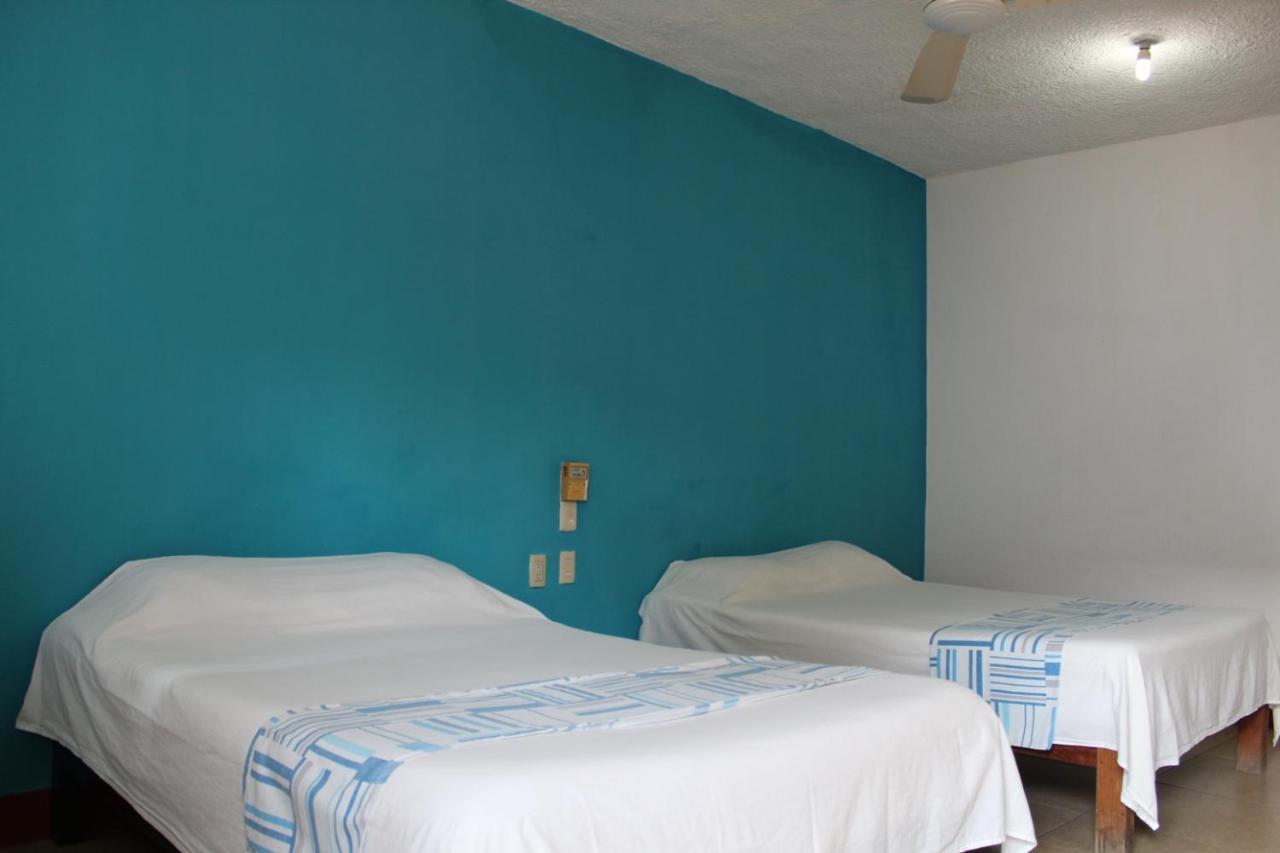 Hotel Carruiz Пуерто Ескондидо Екстериор снимка