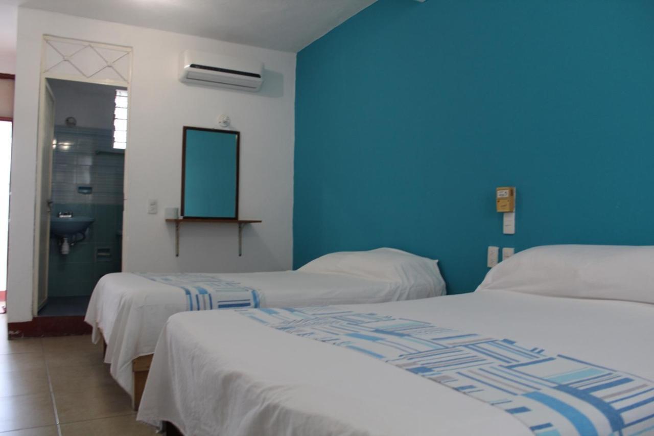 Hotel Carruiz Пуерто Ескондидо Екстериор снимка
