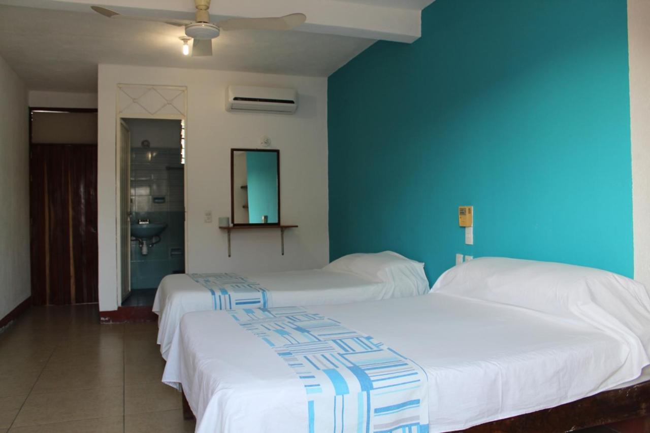 Hotel Carruiz Пуерто Ескондидо Екстериор снимка