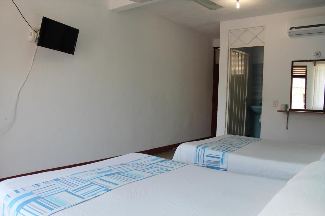 Hotel Carruiz Пуерто Ескондидо Екстериор снимка