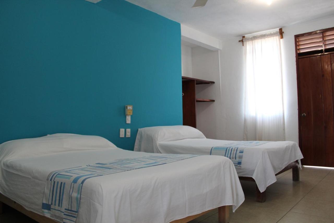 Hotel Carruiz Пуерто Ескондидо Екстериор снимка