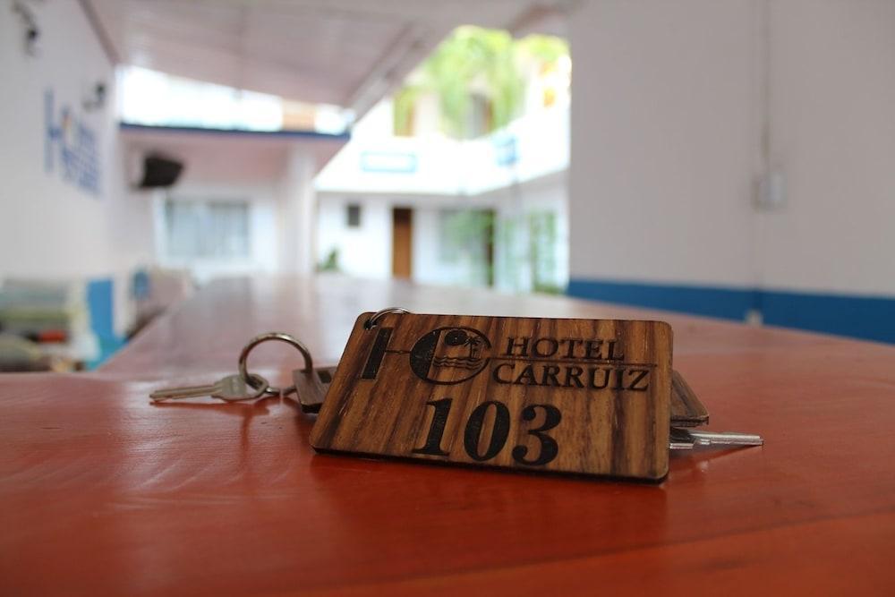 Hotel Carruiz Пуерто Ескондидо Екстериор снимка